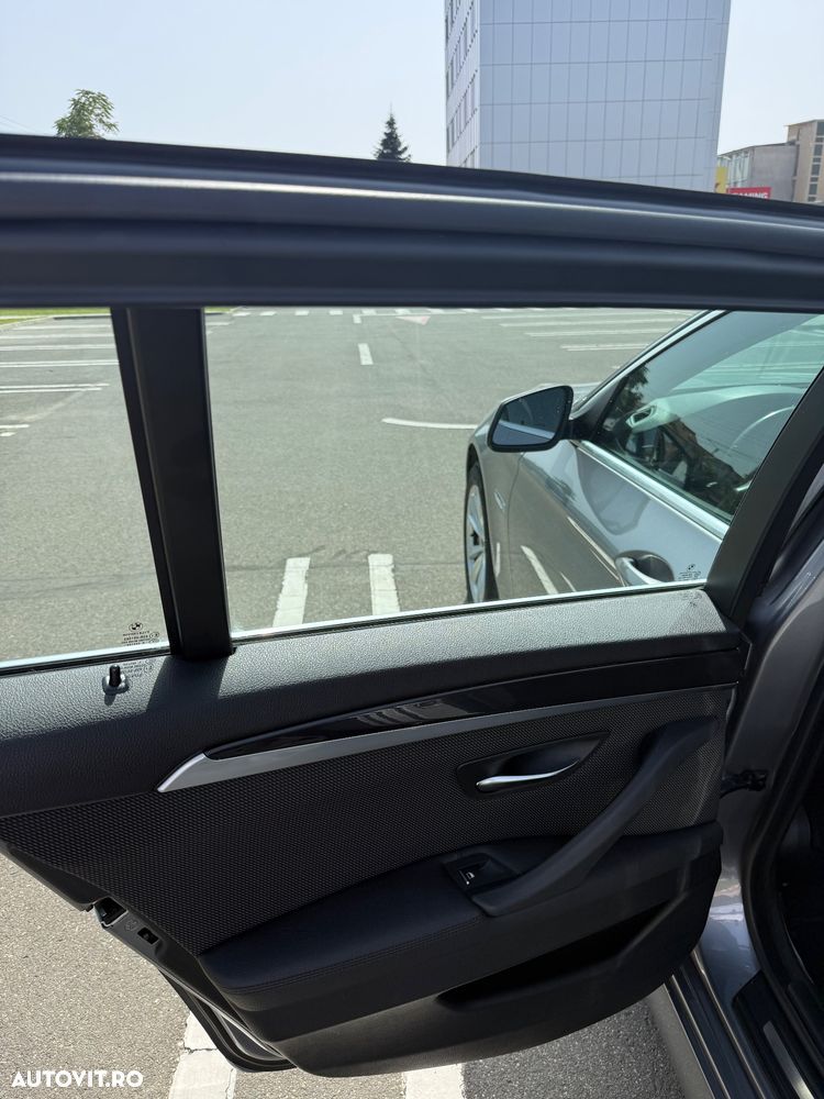 BMW Seria 5 520d - 7