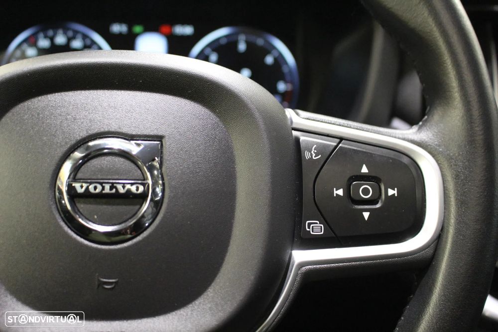 Volvo XC 60 D4 Geartronic Momentum - 23