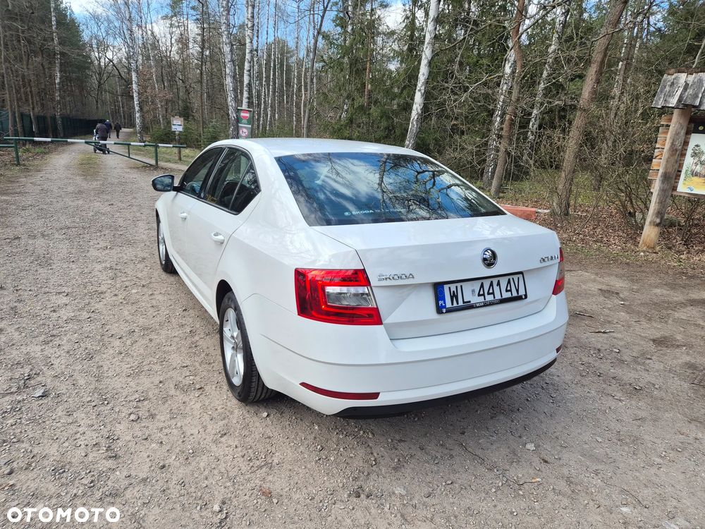Skoda Octavia 1.2 TSI Ambition - 9