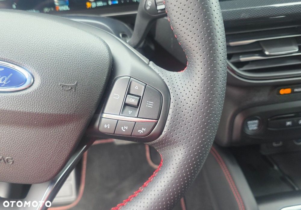 Ford Focus - 17