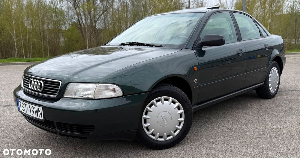 Audi A4 Limousine - 14