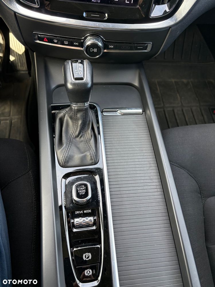 Volvo V60 D4 Inscription - 22