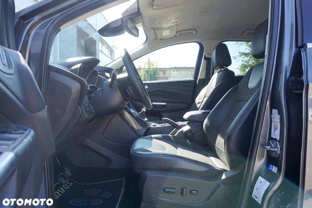 Ford Kuga 2.0 TDCi 4x4 Business Edition - 23