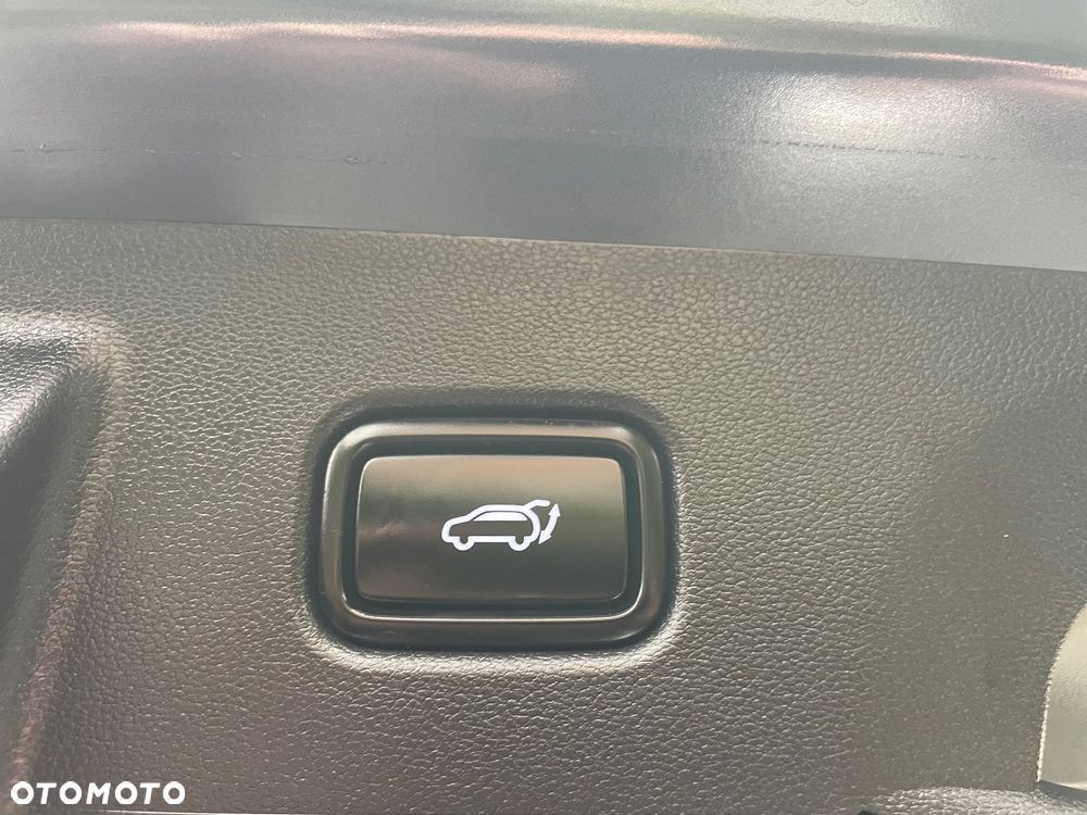 Hyundai Tucson 1.6 CRDi 48V-Hybrid 2WD DCT Select - 12