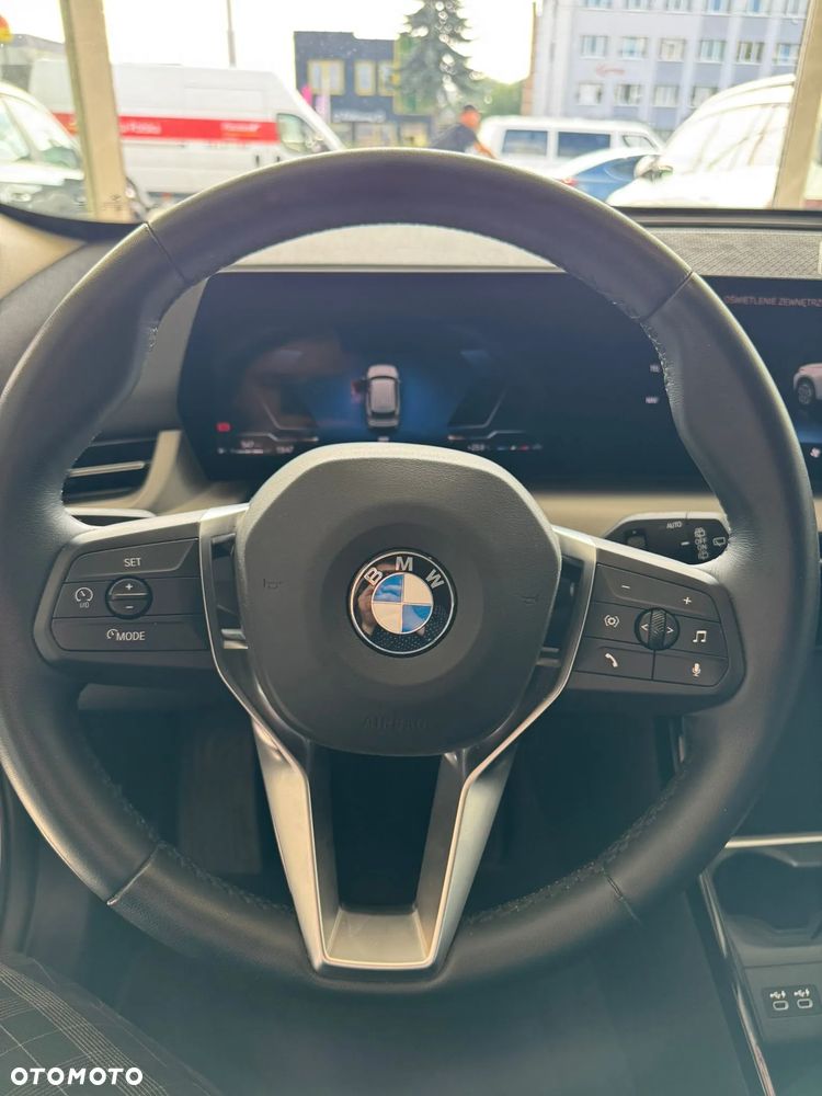 BMW X1 sDrive18i Business Edition - 18