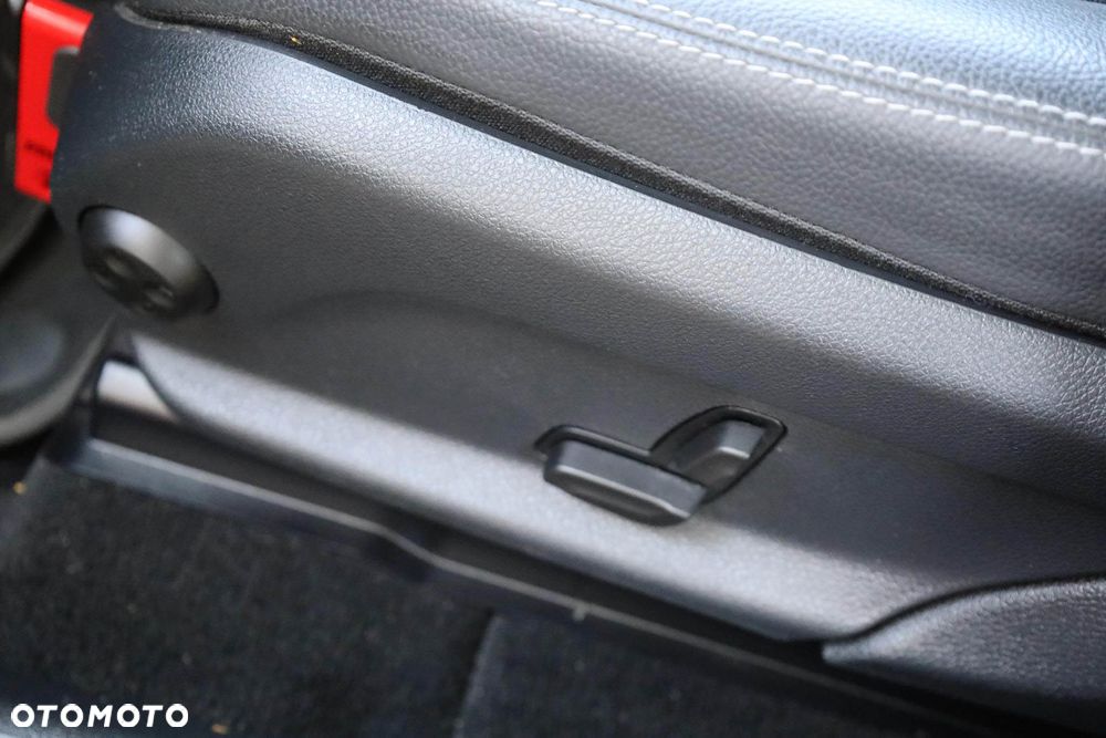 Mercedes-Benz GLC 200 4-Matic - 33
