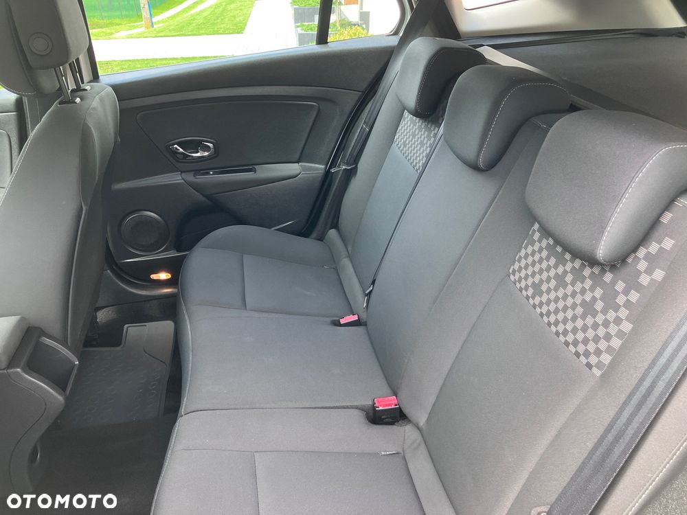 Renault Megane 1.6 16V Dynamique - 9
