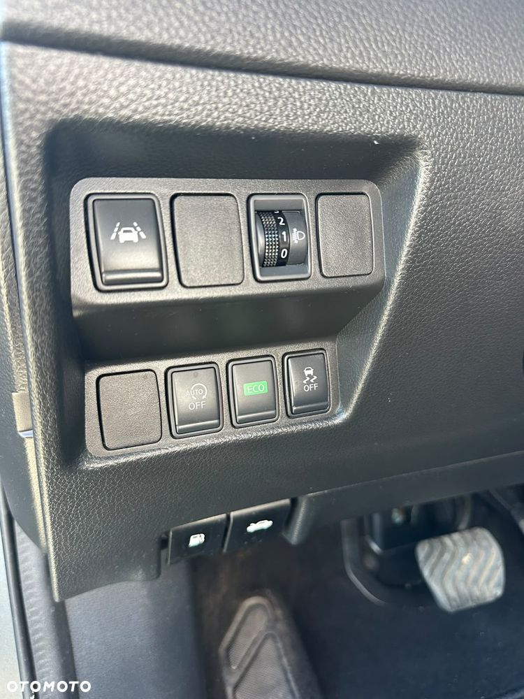 Nissan Qashqai - 16