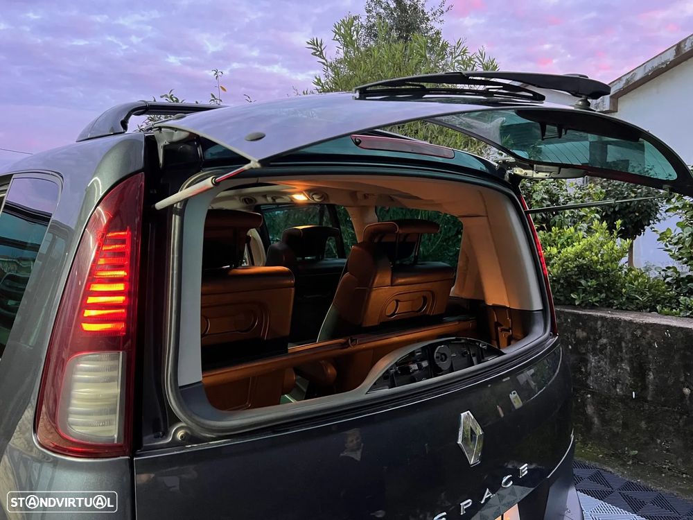 Renault Grand Espace 2.0 dCi Initiale 7L - 22