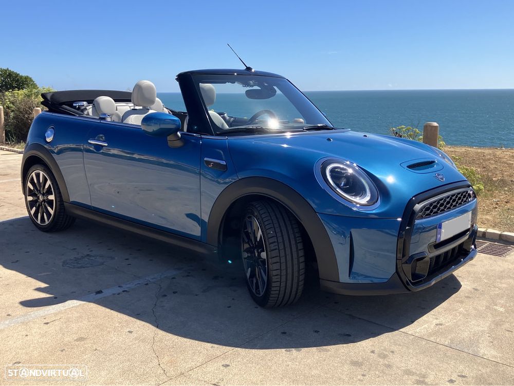 MINI Cabrio Cooper S Premium Extra Classic Auto - 5