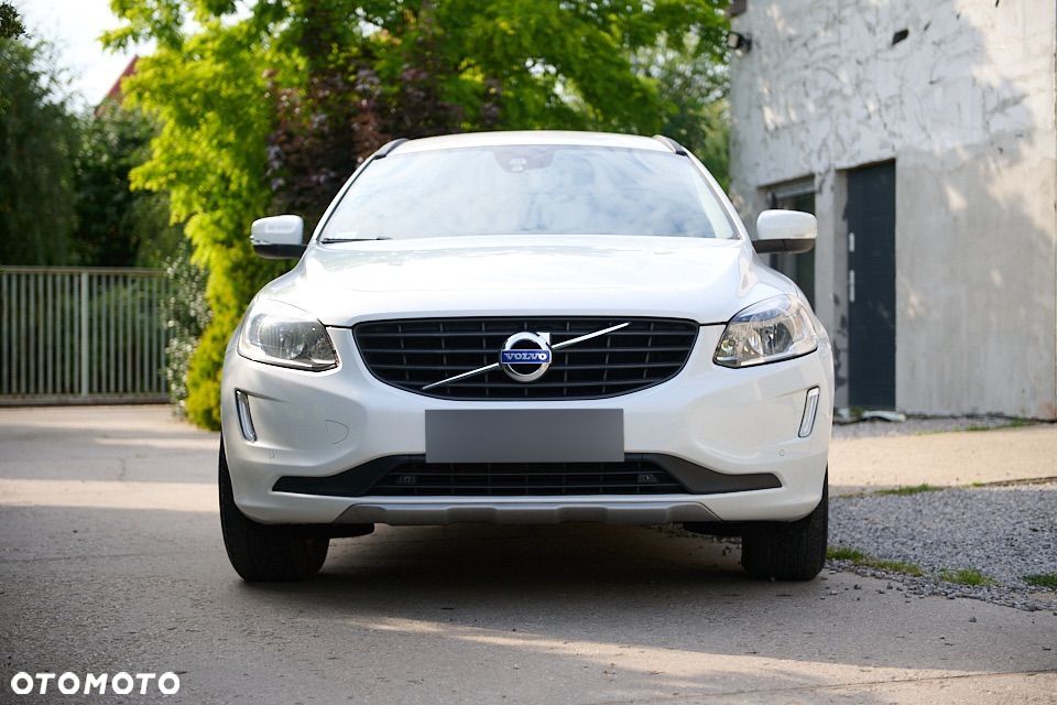 Volvo XC 60 D4 AWD Kinetic - 5