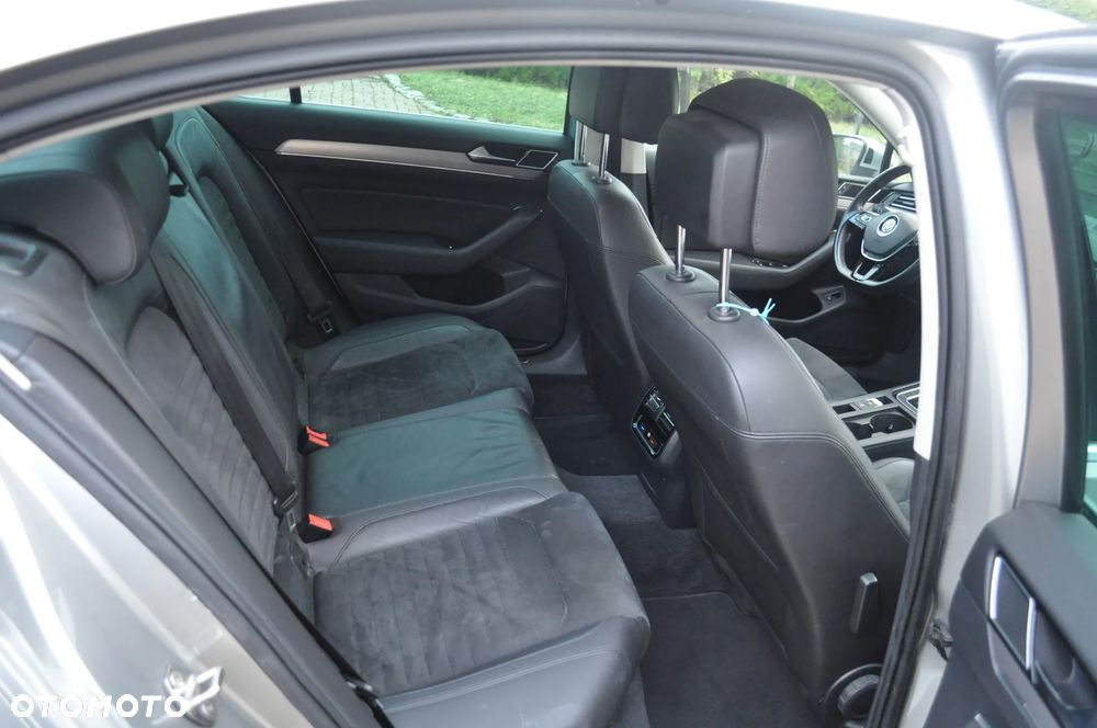 Volkswagen Passat 2.0 TDI BMT Highline DSG - 15