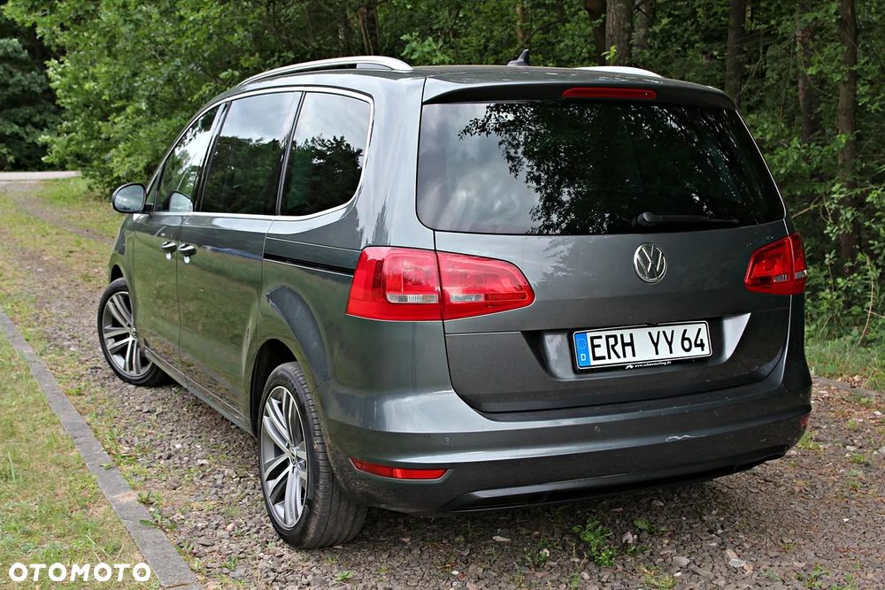 Volkswagen Sharan 2.0 TDI DSG Blue Motion Highline - 29