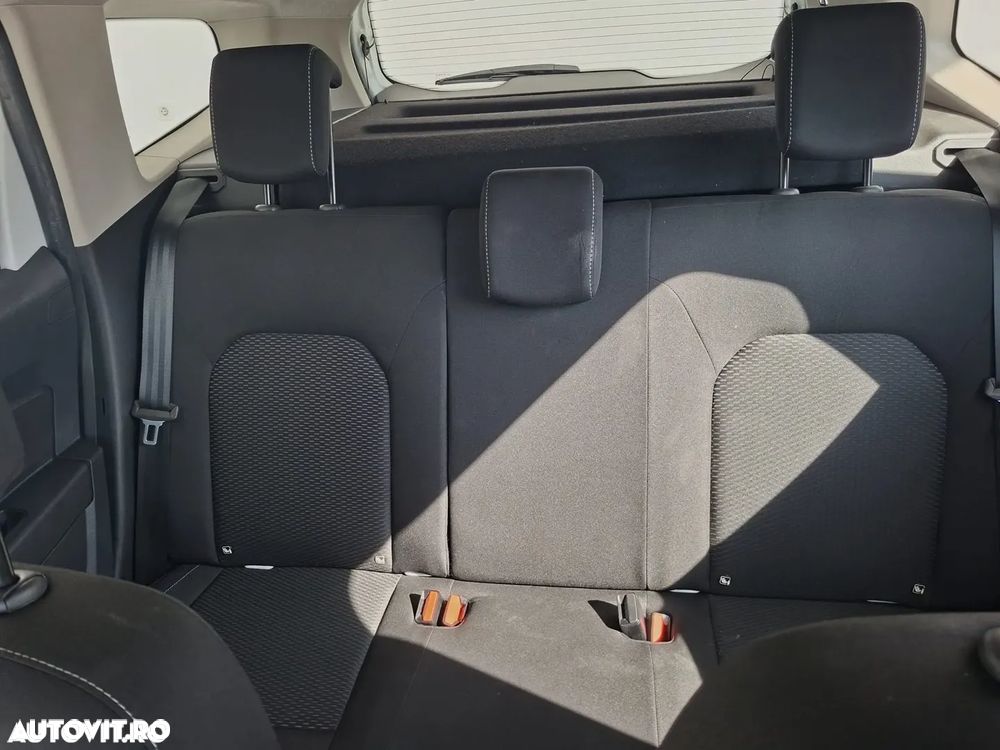 Dacia Duster Blue dCi 115 4WD Comfort - 8