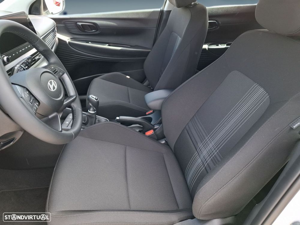 Hyundai Bayon - 7
