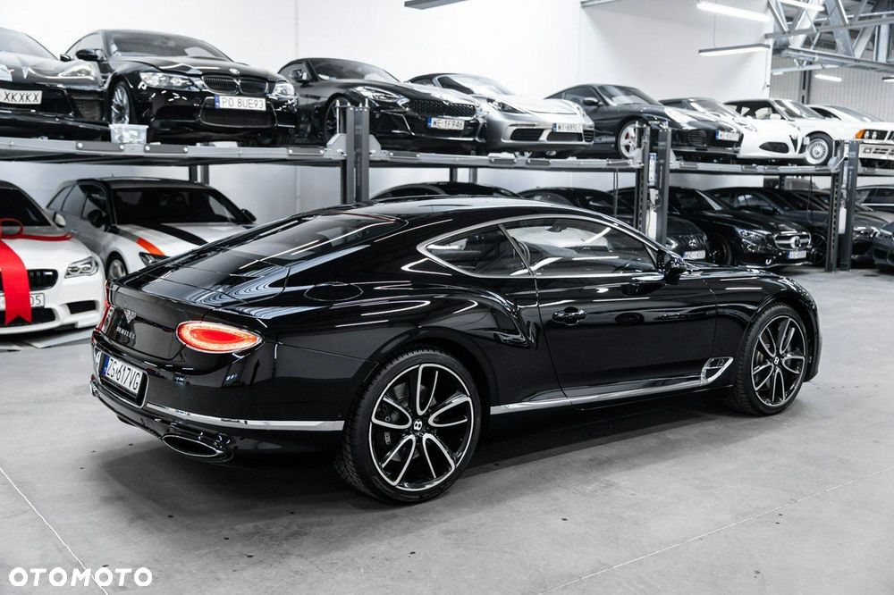 Bentley Continental GT Standard - 12