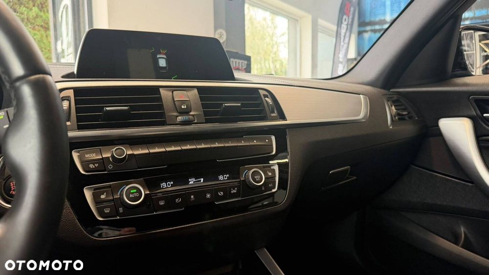 BMW Seria 1 - 36