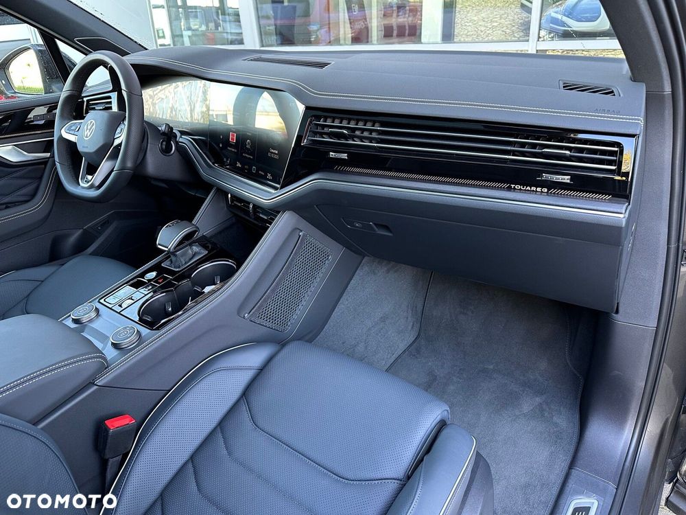 Volkswagen Touareg 3.0 V6 TDI 4Motion R-Line - 20