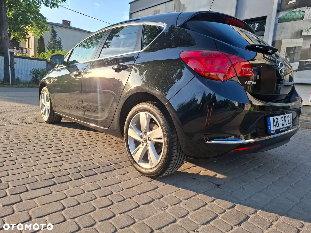Opel Astra 1.6 Energy EU6 - 4