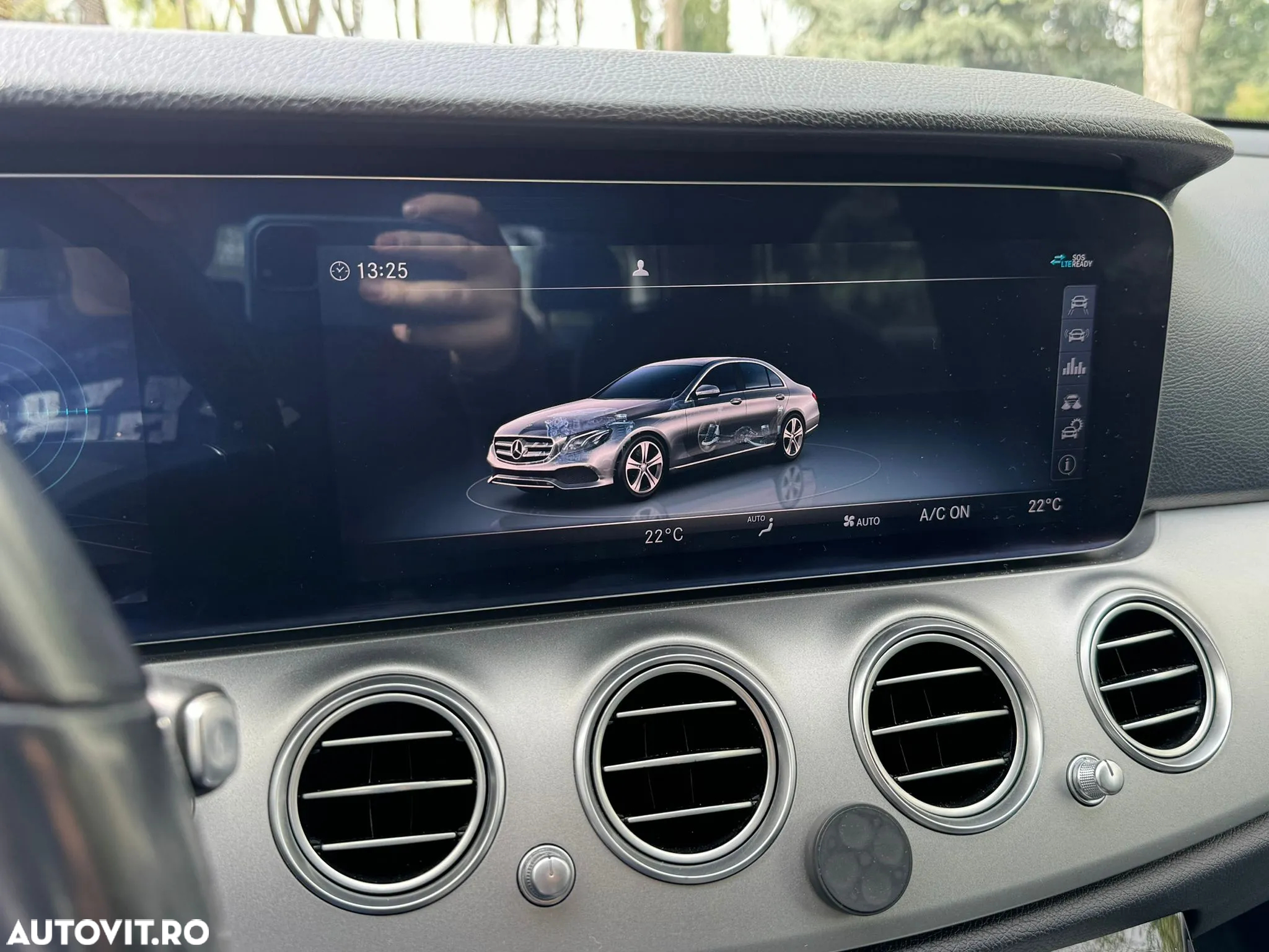 Mercedes-Benz E 200 d T 9G-TRONIC Avantgarde - 10