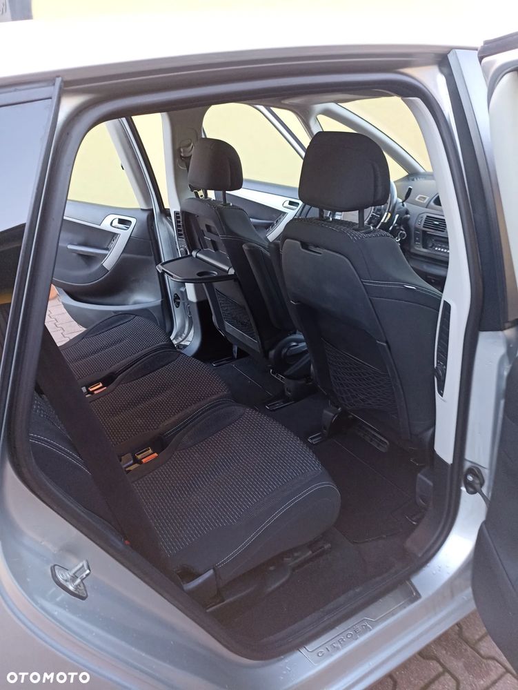 Citroën C4 Picasso - 15