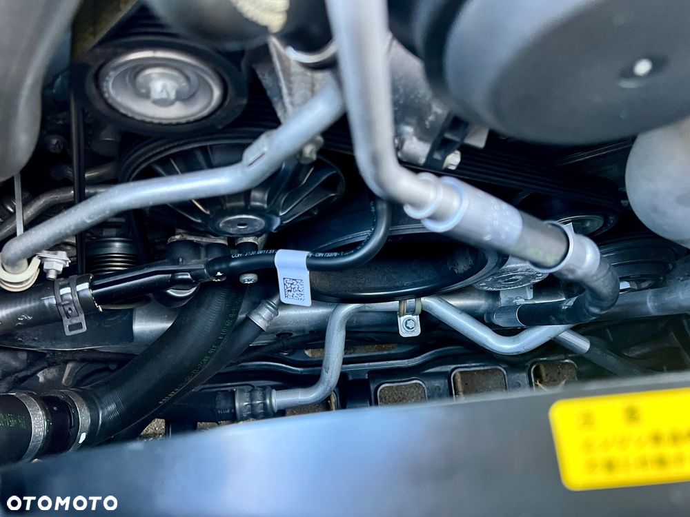 Mercedes-Benz SL 63 AMG - 38