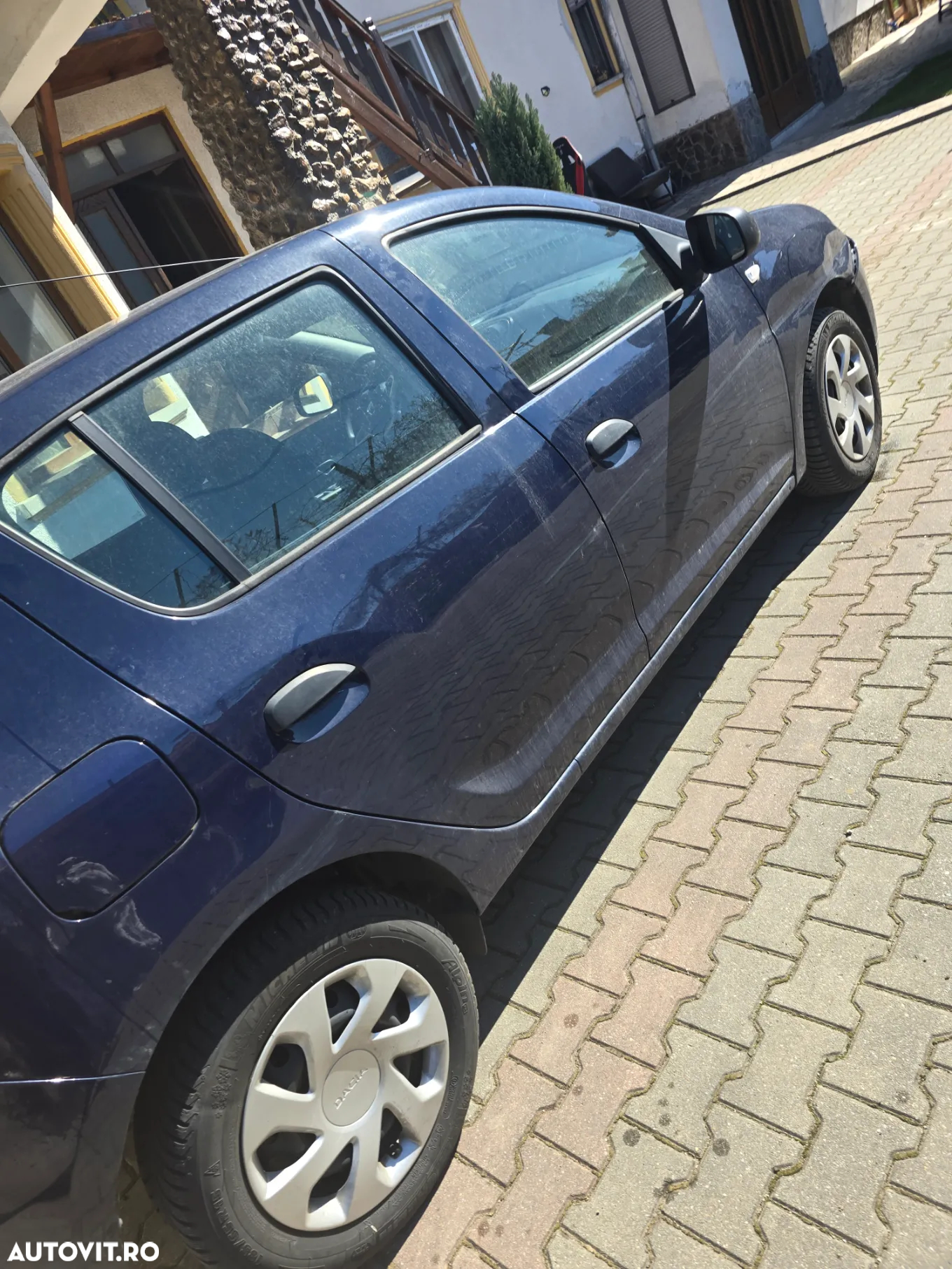 Dacia Sandero SCe 65 Essential - 12