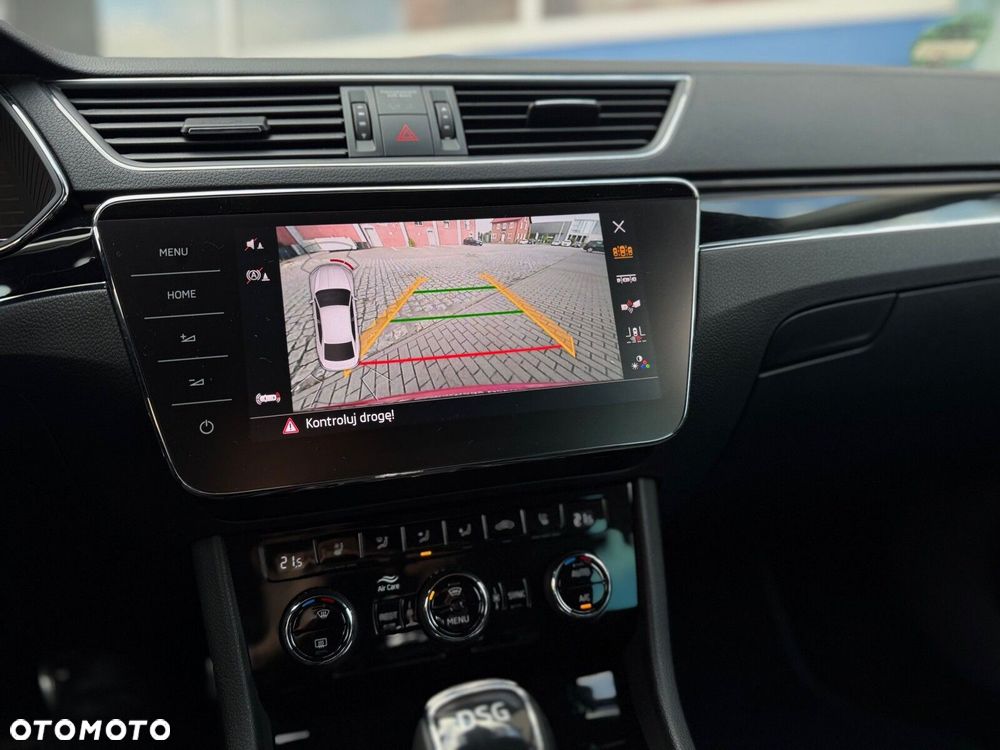 Skoda Superb 2.0 TSI L&K DSG - 23
