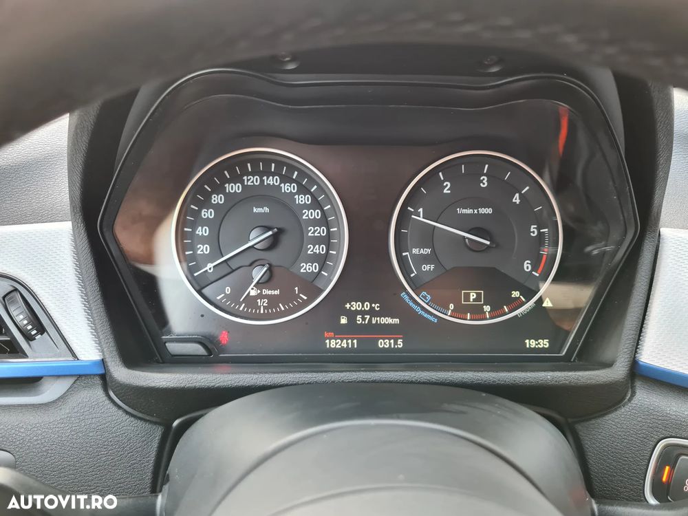 BMW X1 - 10