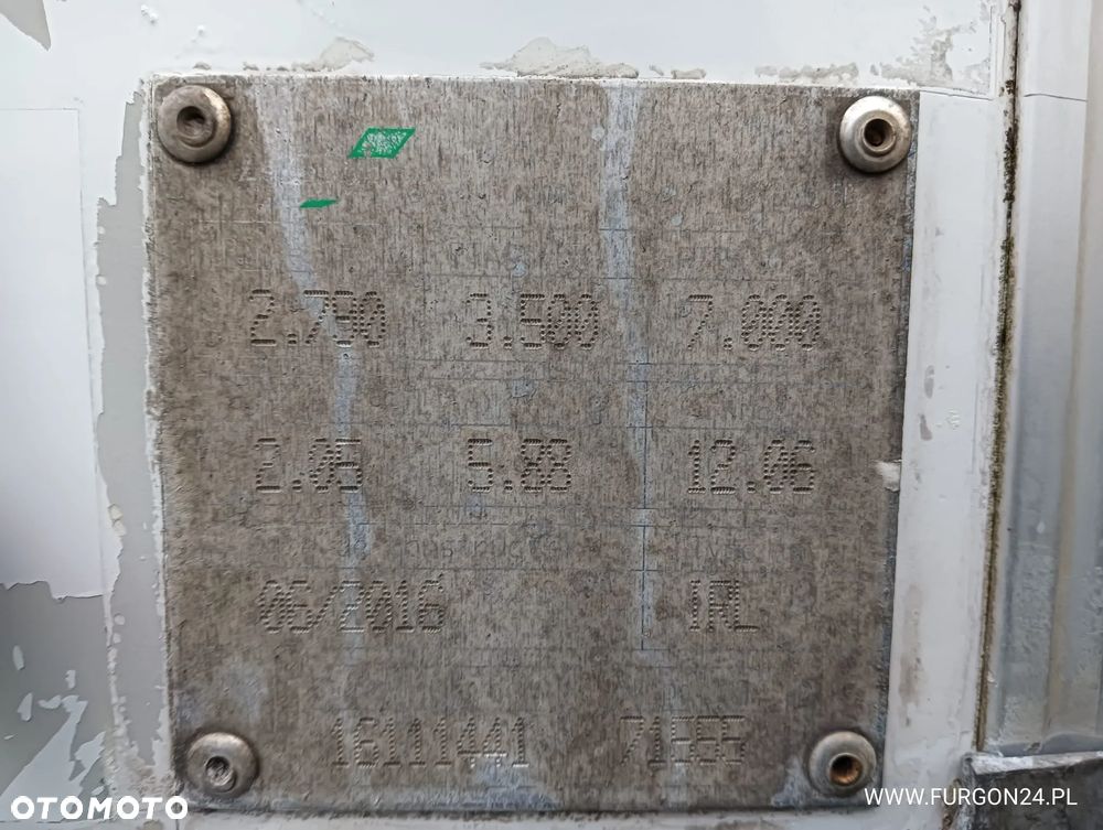 KONTENER IZOTERMA CHŁODNIA CARRIER XARIOS 350 NR 893 - 9