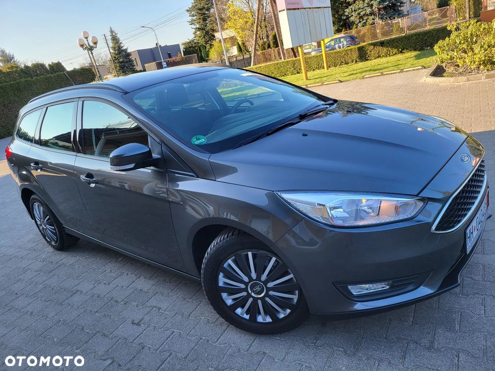 Ford Focus - 37