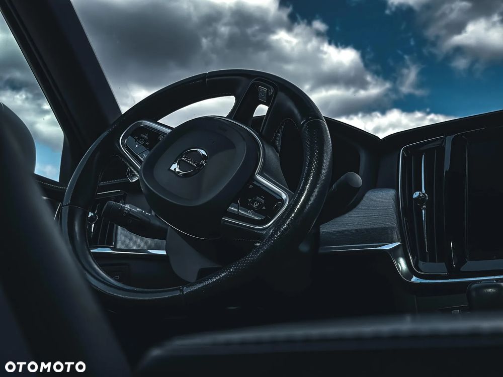 Volvo S90 D5 AWD R-Design - 9