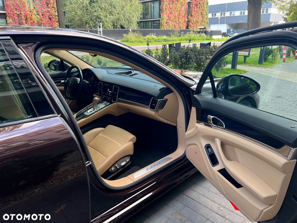 Porsche Panamera Edition - 11