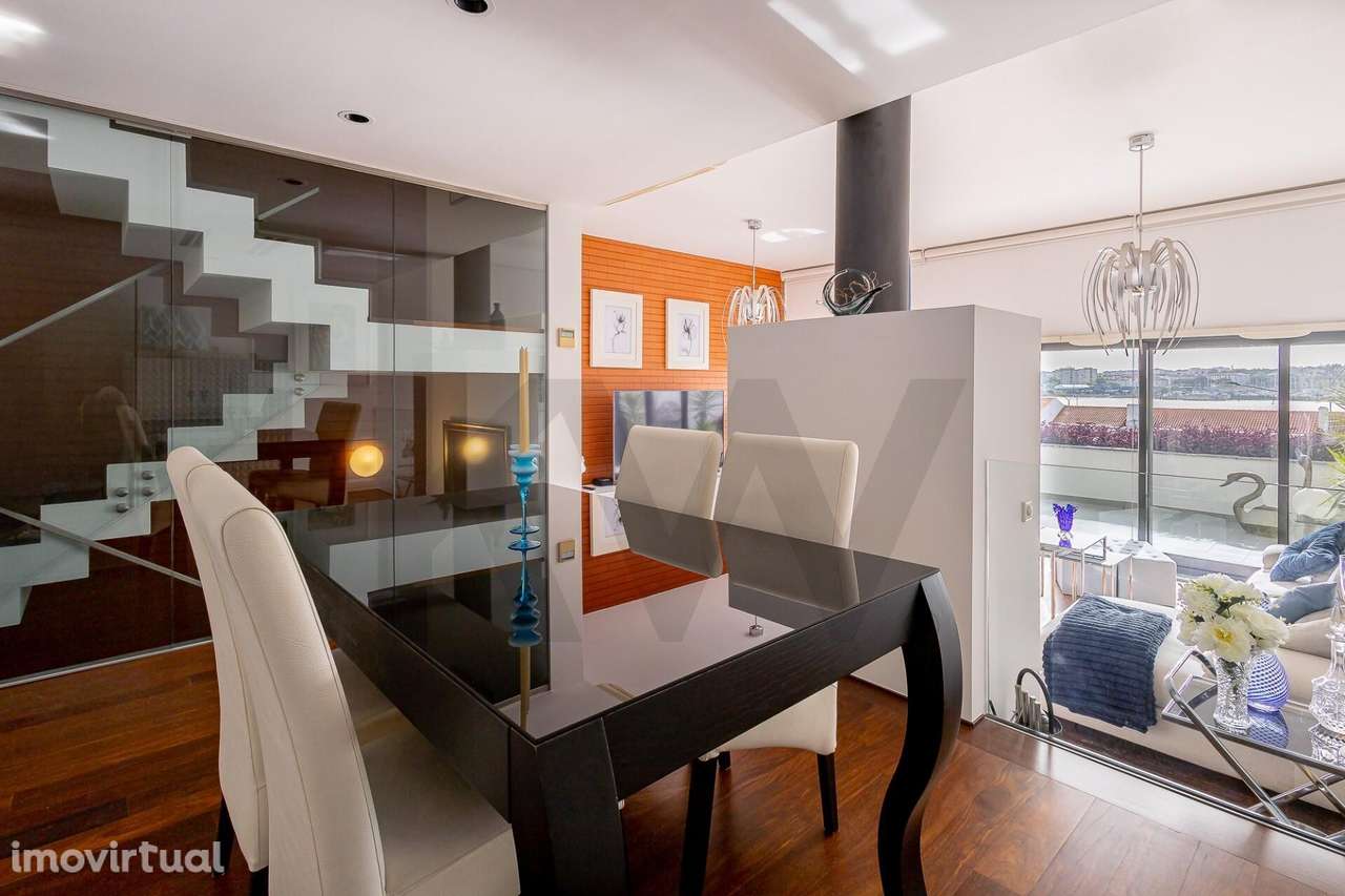 Moradia de Luxo no Seixal, com Elevador, Terraço e Vista Rio - Grande imagem: 5/60