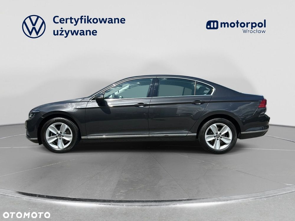 Volkswagen Passat 2.0 TDI EVO Elegance - 3