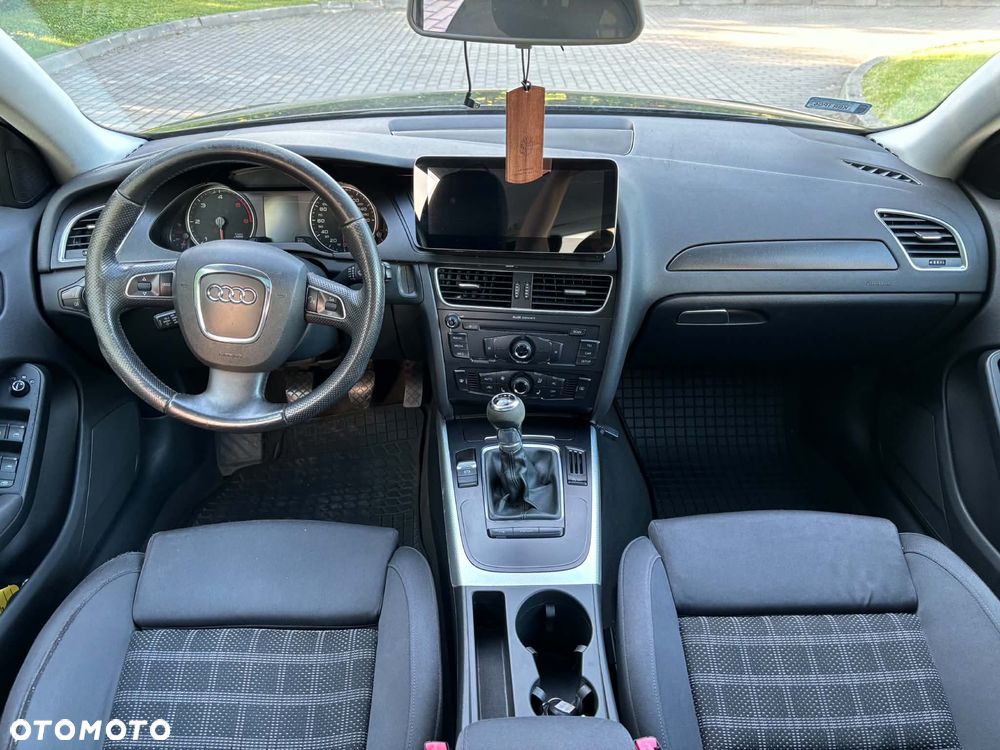 Audi A4 Avant 2.0 TDI DPF Attraction - 30