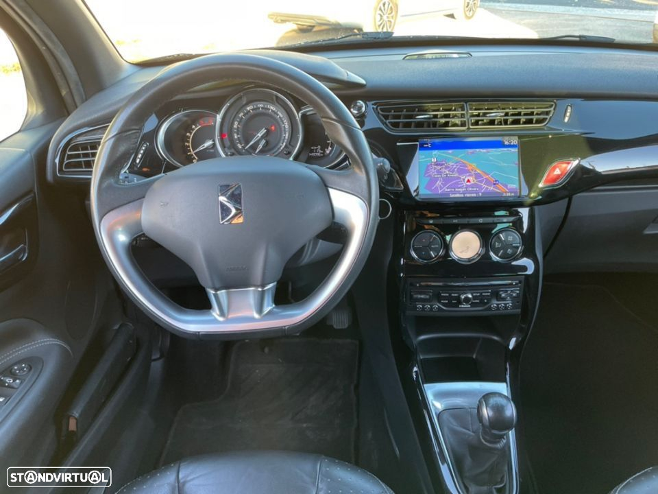 Citroën DS3 1.6 e-HDi So Chic - 28