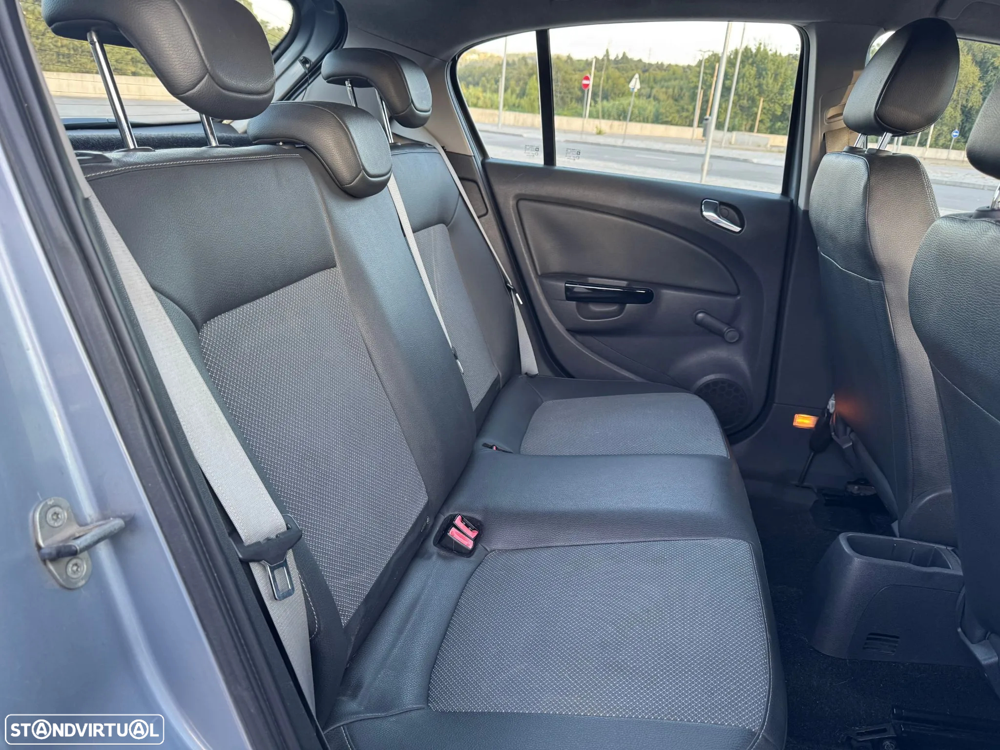 Opel Corsa 1.3 CDTi Cosmo - 14