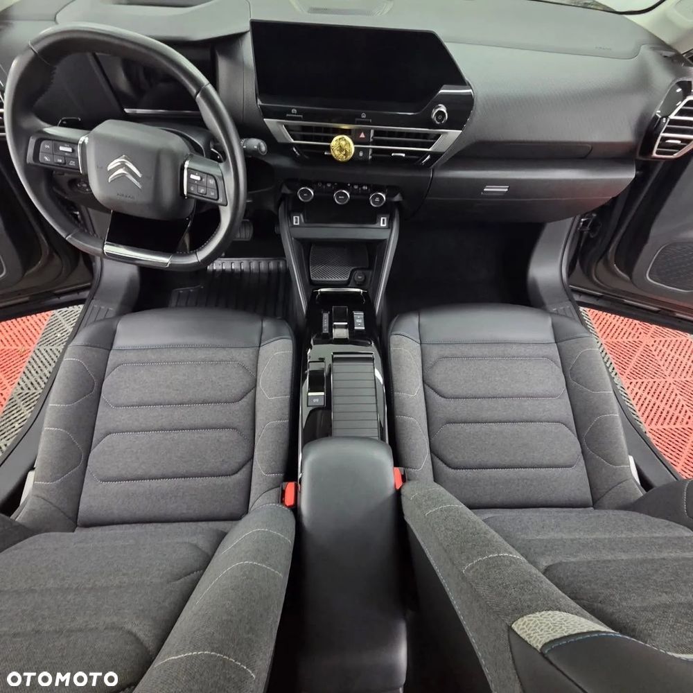 Citroën C4 BlueHDi 130 Stop&Start EAT8 SHINE - 25