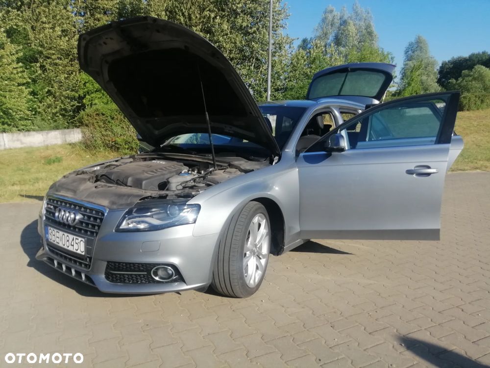 Audi A4 Avant 2.0 TDI DPF Ambiente - 9