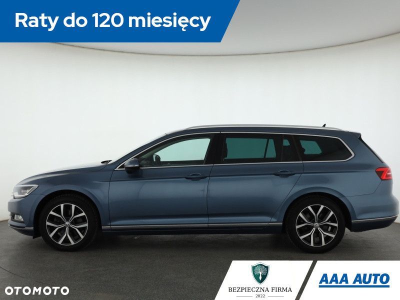Volkswagen Passat Variant - 4
