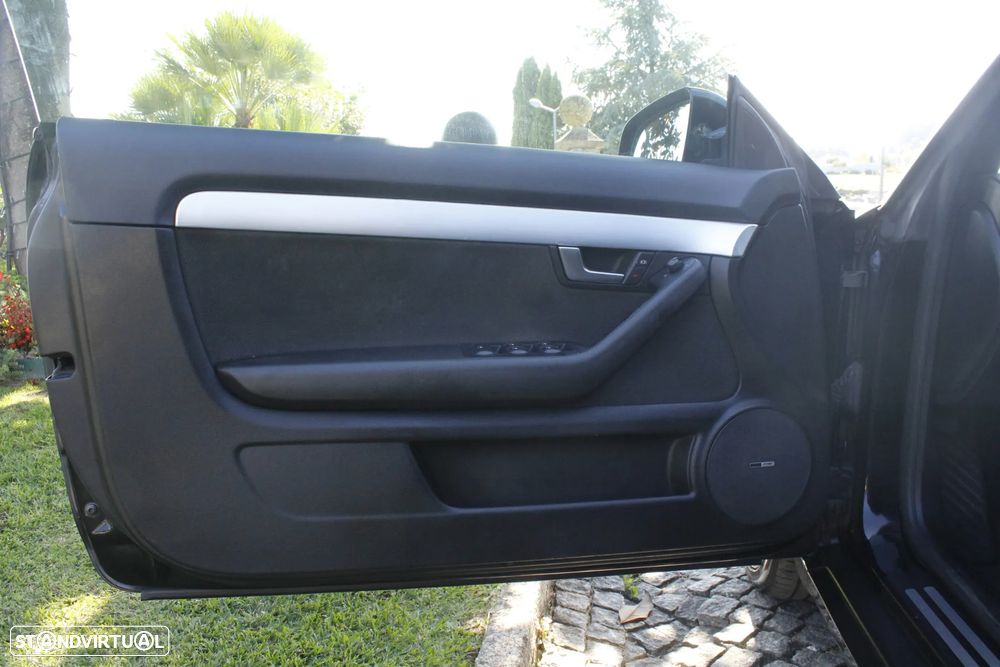 Audi A4 Cabrio 2.0 TDi S-line Multi. - 12