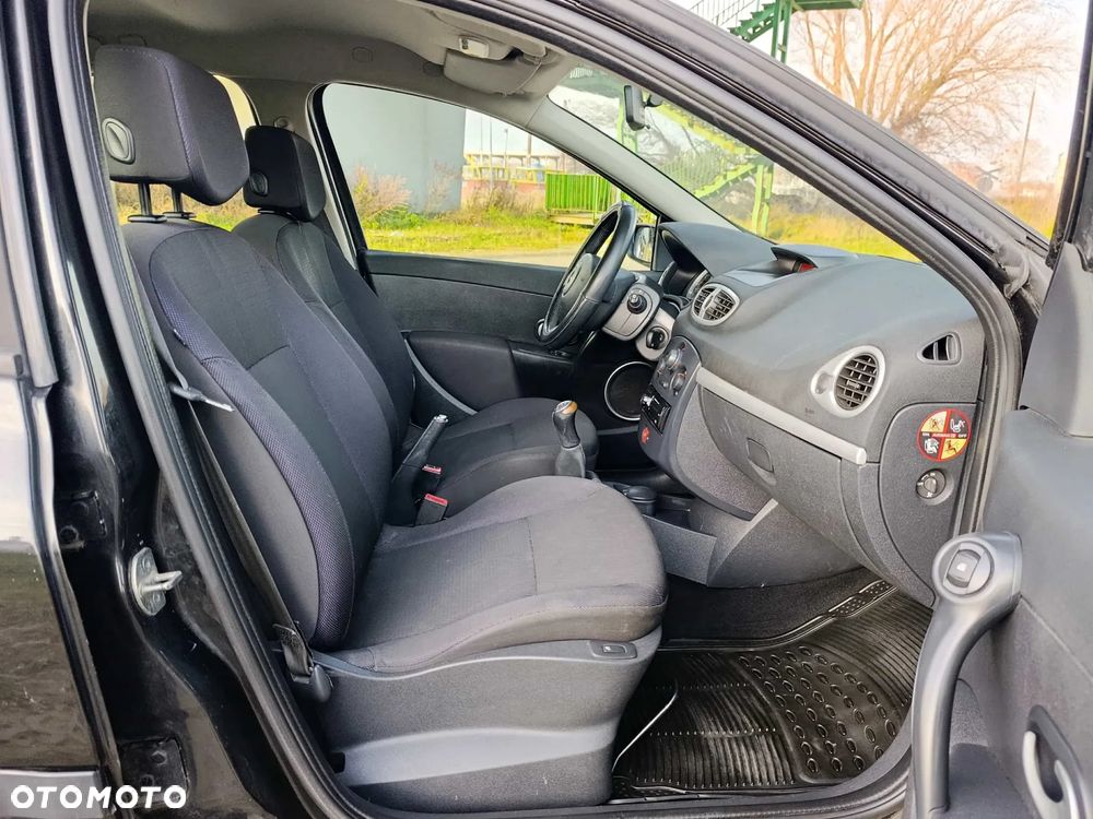 Renault Clio 1.2 16V 75 Dynamique - 6