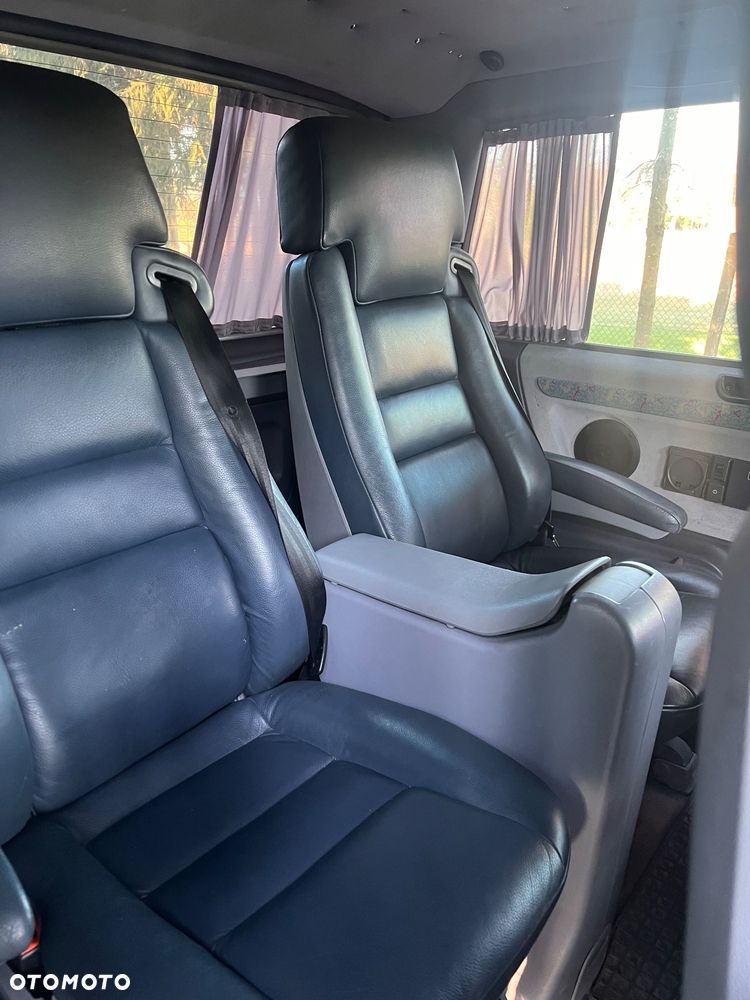 Mercedes-Benz Klasa V - 7