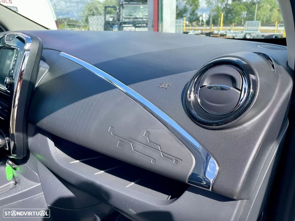 Renault Zoe (c/ Bateria) 41 kwh Life - 29