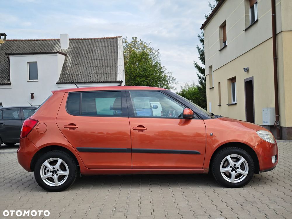 Skoda Fabia 1.4 16V Sport - 8