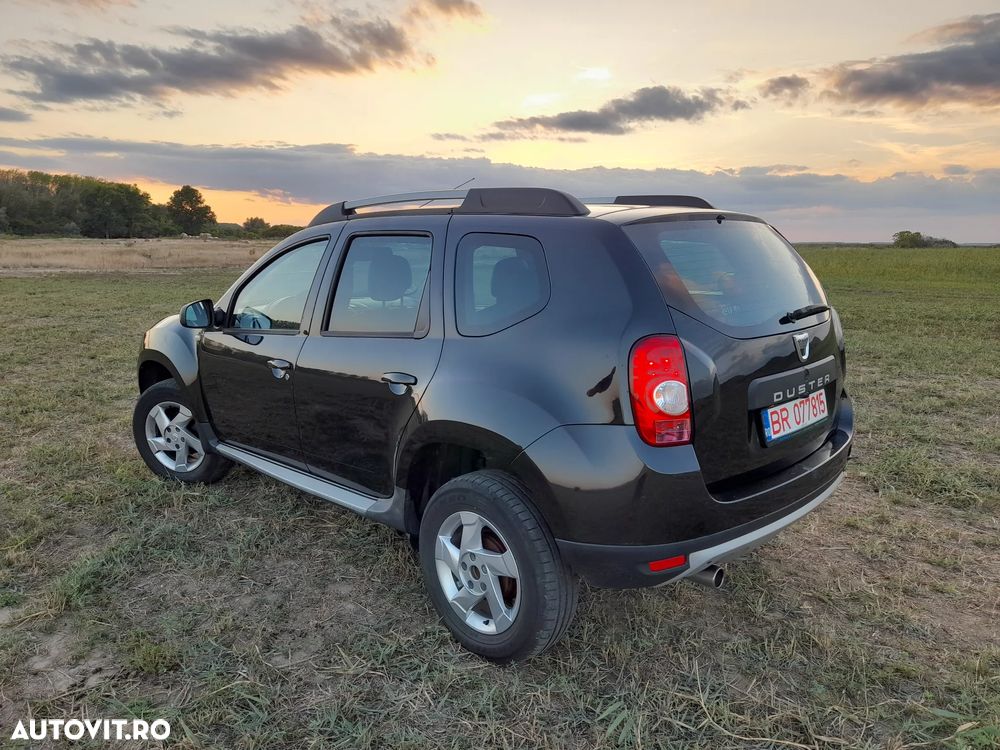 Dacia Duster 1.6 4x2 Laureate - 4