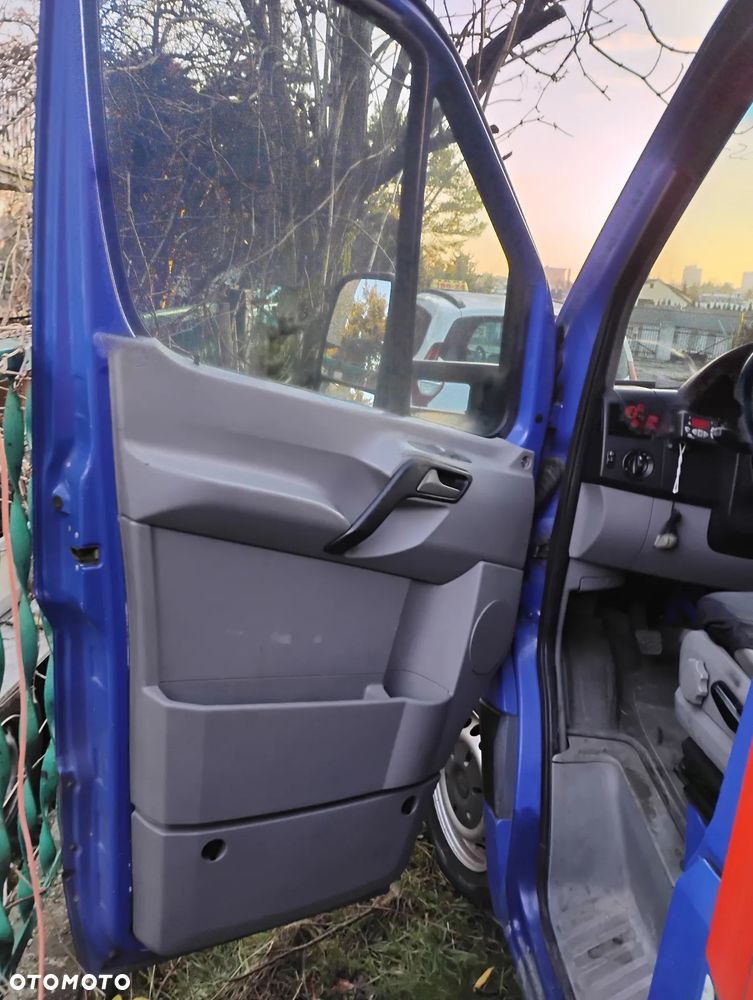 Volkswagen Crafter - 23