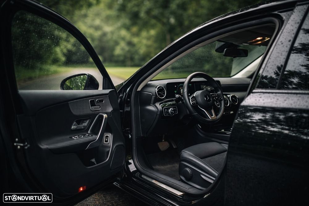 Mercedes-Benz A 250 e 8G-DCT - 7