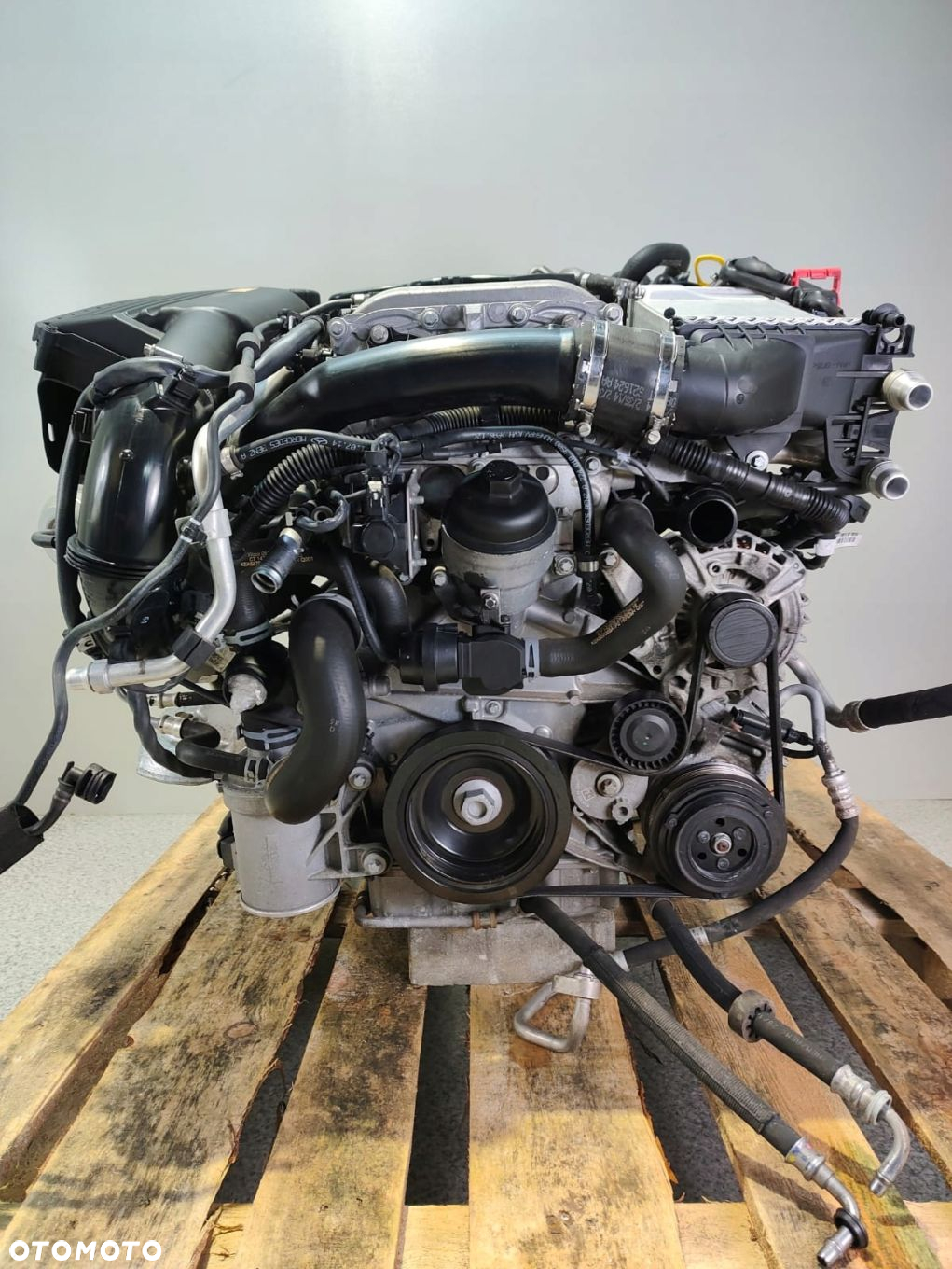 MERCEDES KOMPLETNY SILNIK 274920 274.920 2.0 CGI BENZYNA - 2